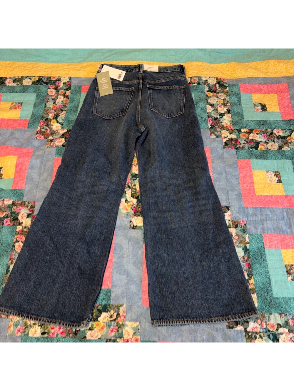 H&M NWT $59 Woman’s W28 L30 Loose Bootcut Blue Denim Jeans Size 28/30 - Picture 3 of 9